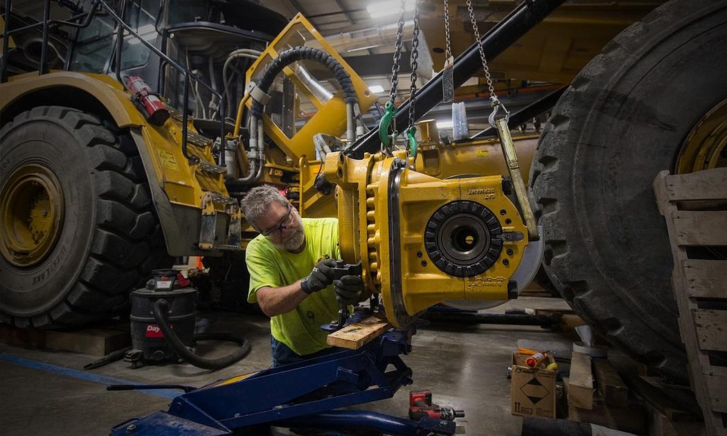 21,700 jobs a year, nationwide. Here's what that means for Michigan equipment techs.